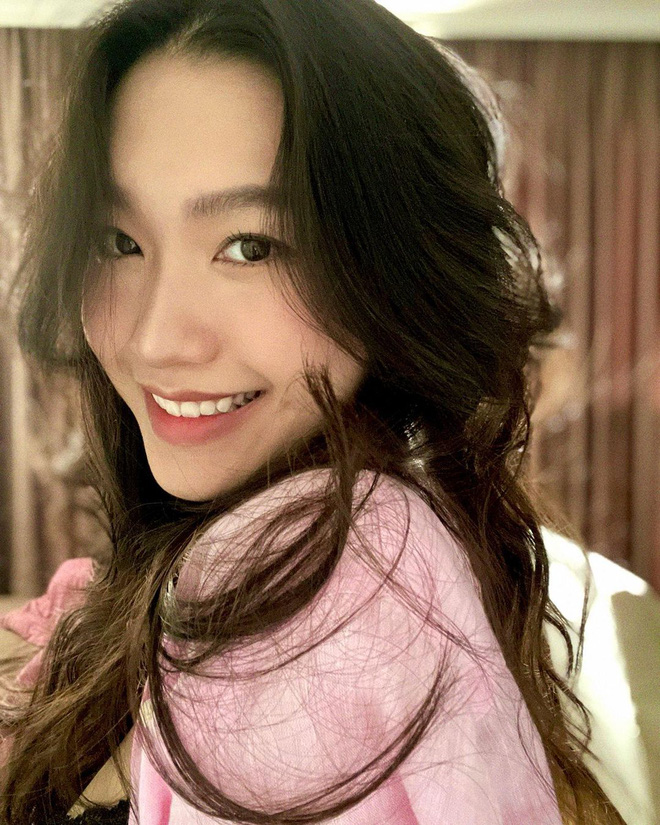 Top 10 Hoa hậu Việt Nam trả lời thế nào khi netizen xin quan điểm về chuyện "ăn cơm trước kẻng"? - Ảnh 1.