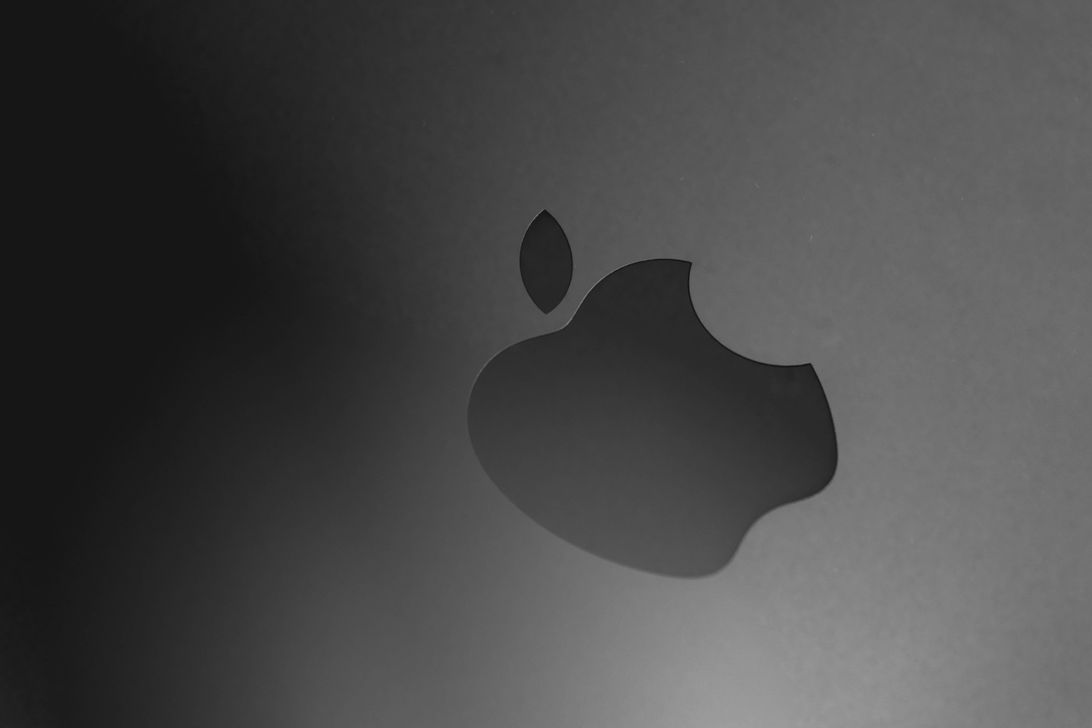 apple-091217-apple-park-steve-job-Theater4162